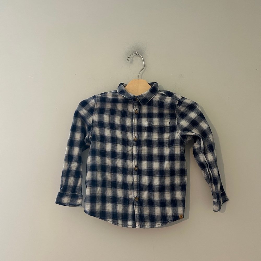 $14 ADD ON Zara plaid button down 3-4Y‎ Patagonia Columbia Crocs Native Baby Gap